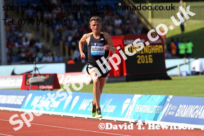 Mo Farah (GB) wins the mens 3000 metres, IAAF Diamond League, Birmingham. Photo: David T. Hewitson/Sports for All Pics